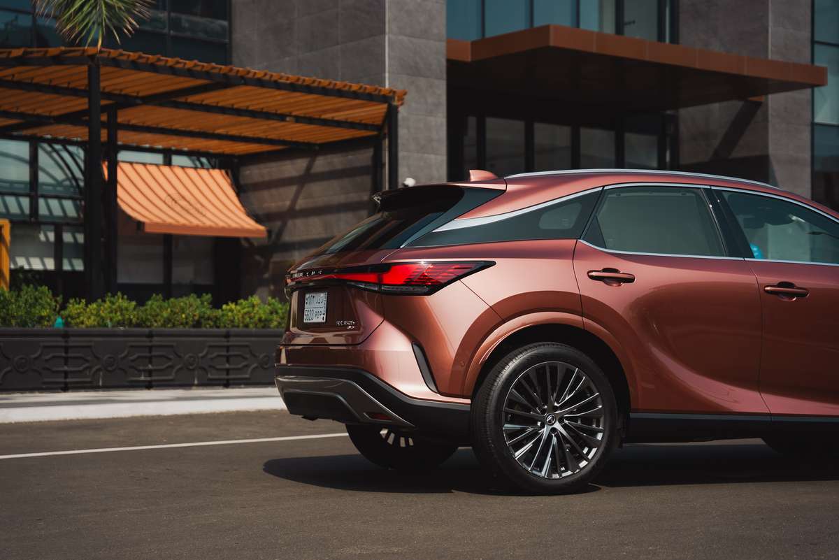 Lexus RX 2023 